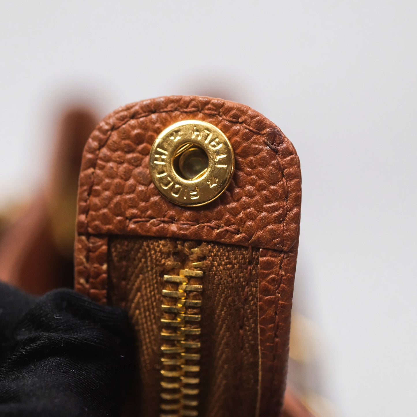 Chanel Vintage Tote Caramel Caviar 24K Gold Hardware