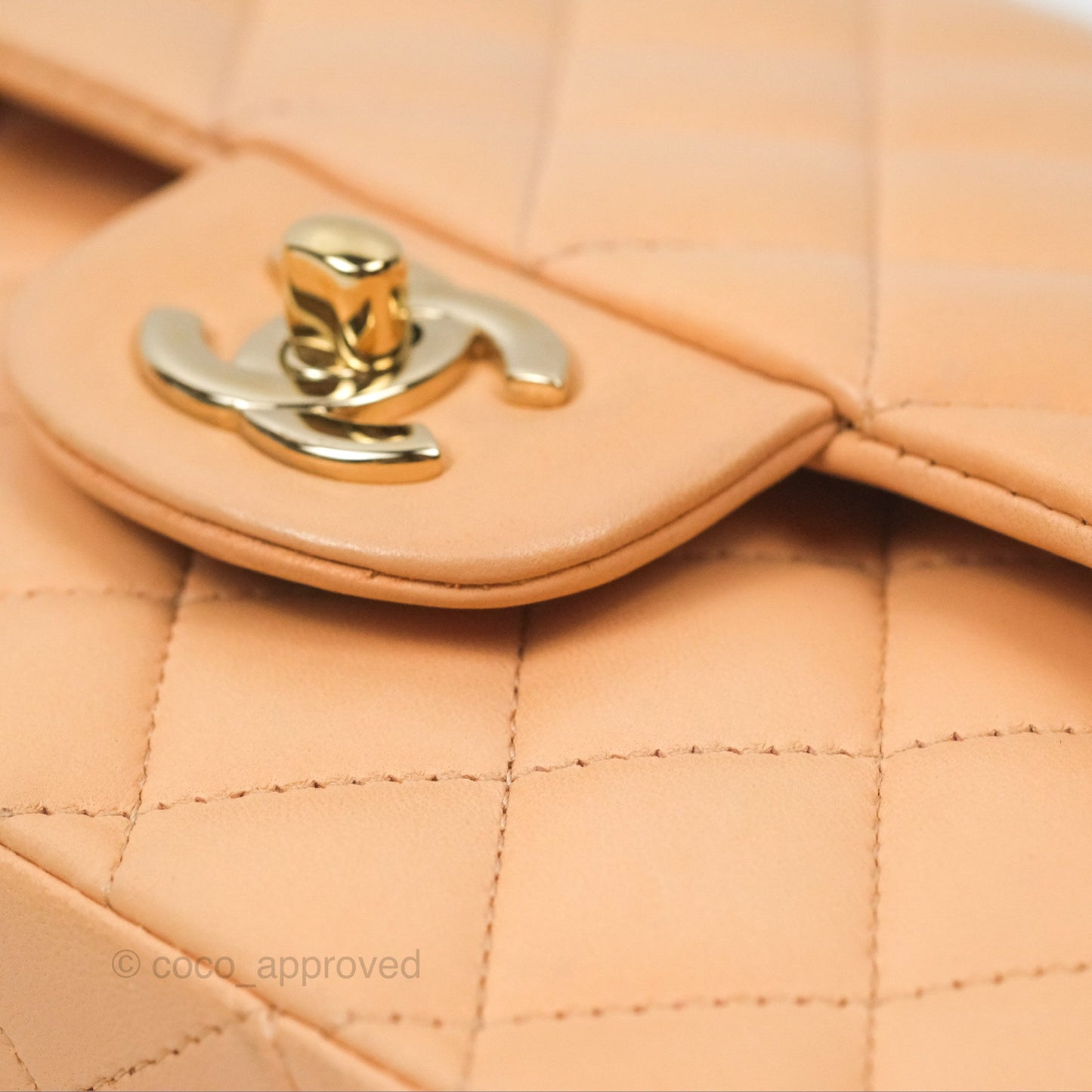 Chanel Classic M/L Medium Flap Quilted Beige Pink Lambskin Gold Hardware