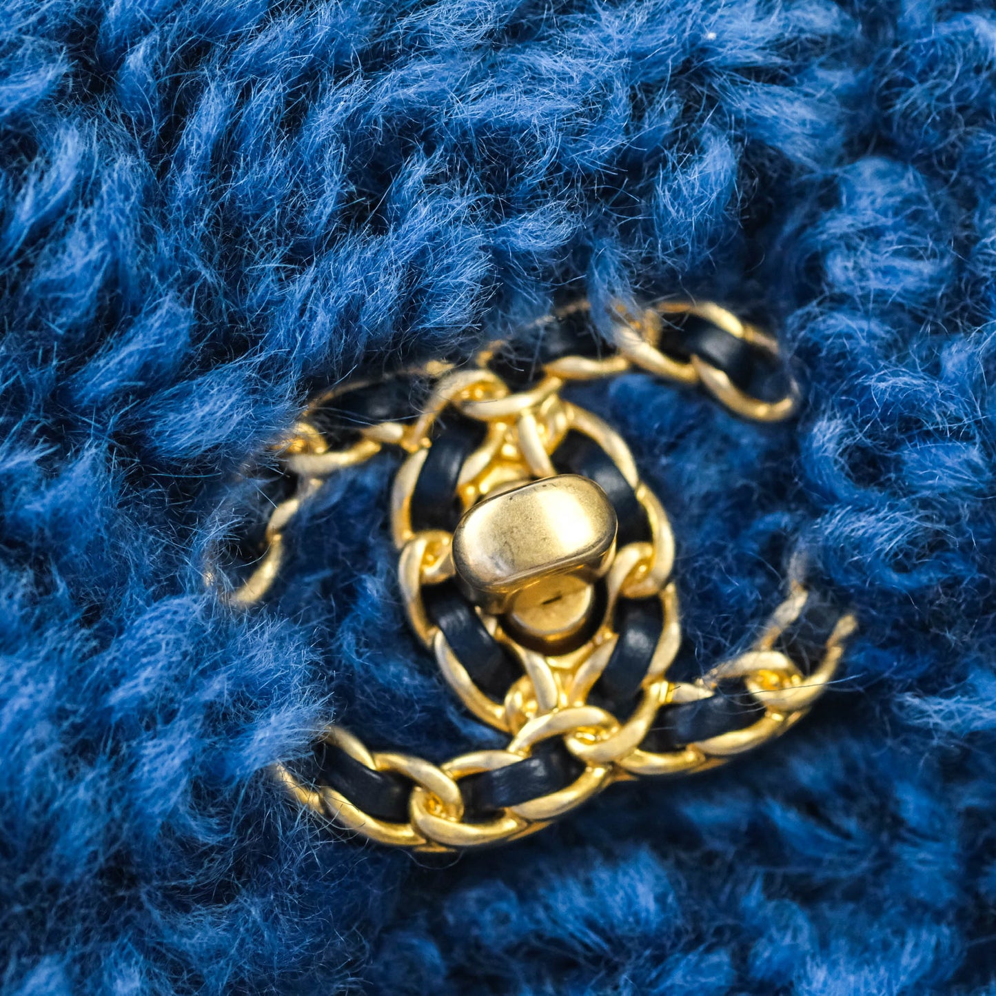 Chanel 19 Medium Shearling Blue Mixed Hardware 20A