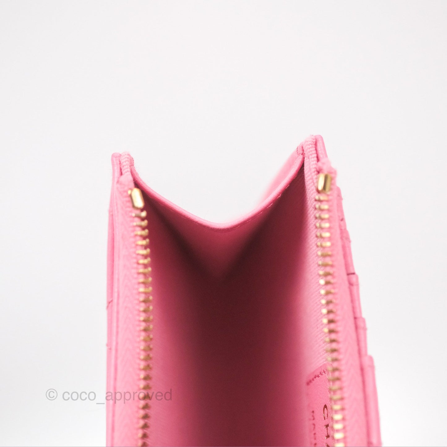 Chanel Quilted Zip Card Holder Pink Lambskin Gold Hardware 23S