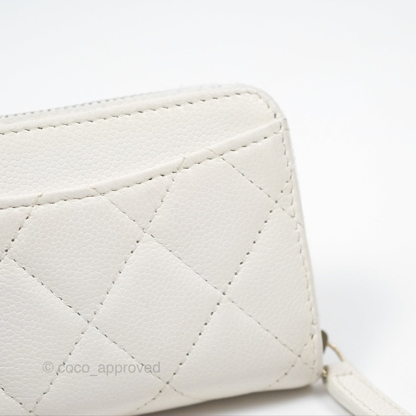 Chanel Classic Zipped Coin Purse White Caviar Gold Hardware