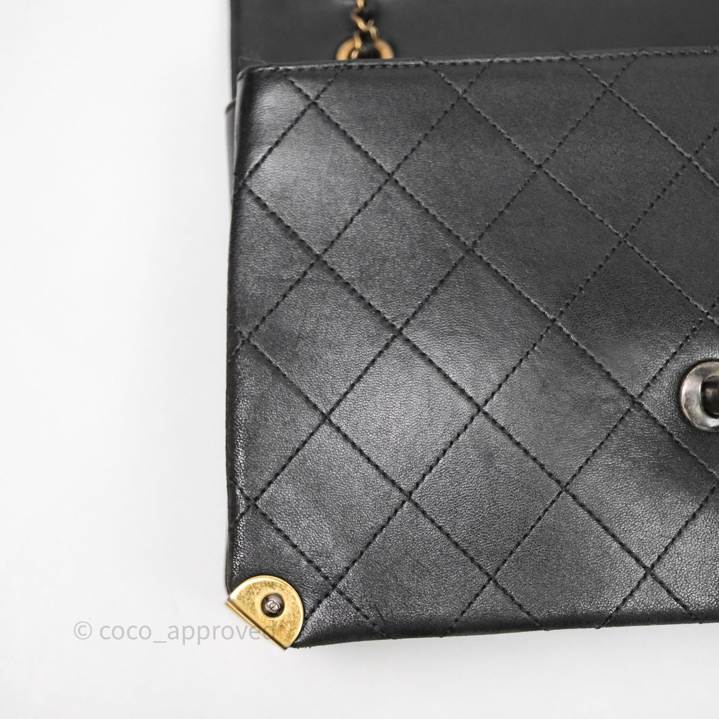 Chanel Quilted Flap Bag Black Calfskin Aged Gold Hardware