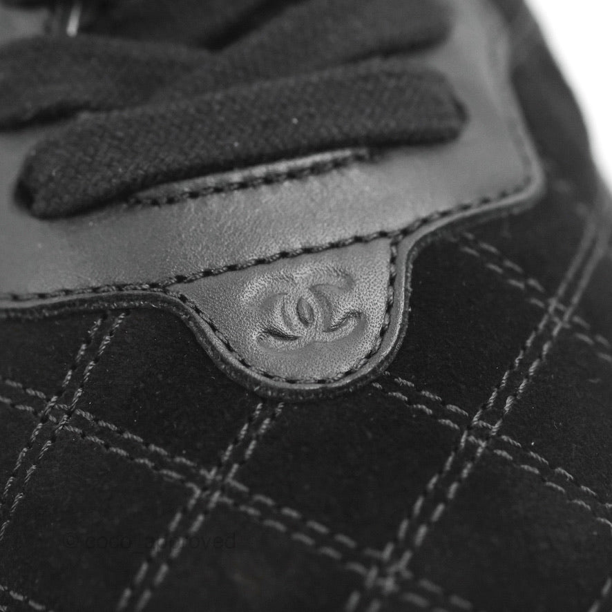 Chanel Suede Quilted Low Top Sneakers Black Size 37.5