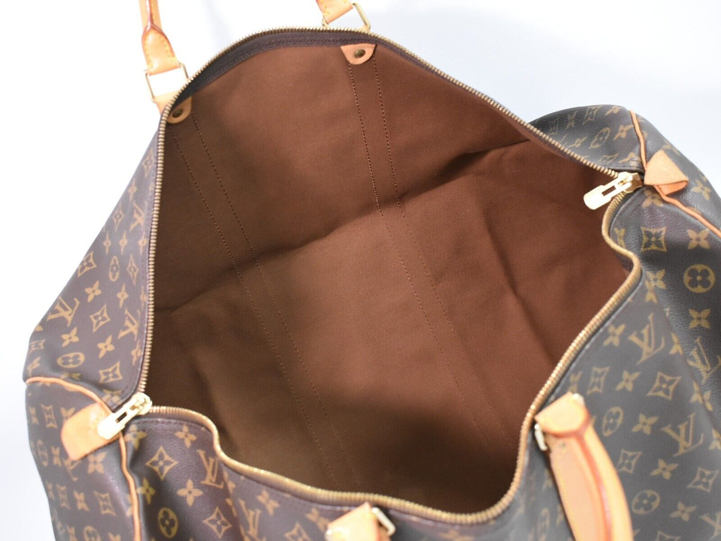 Louis Vuitton Keepall 60  Canvas Travel Bag ()