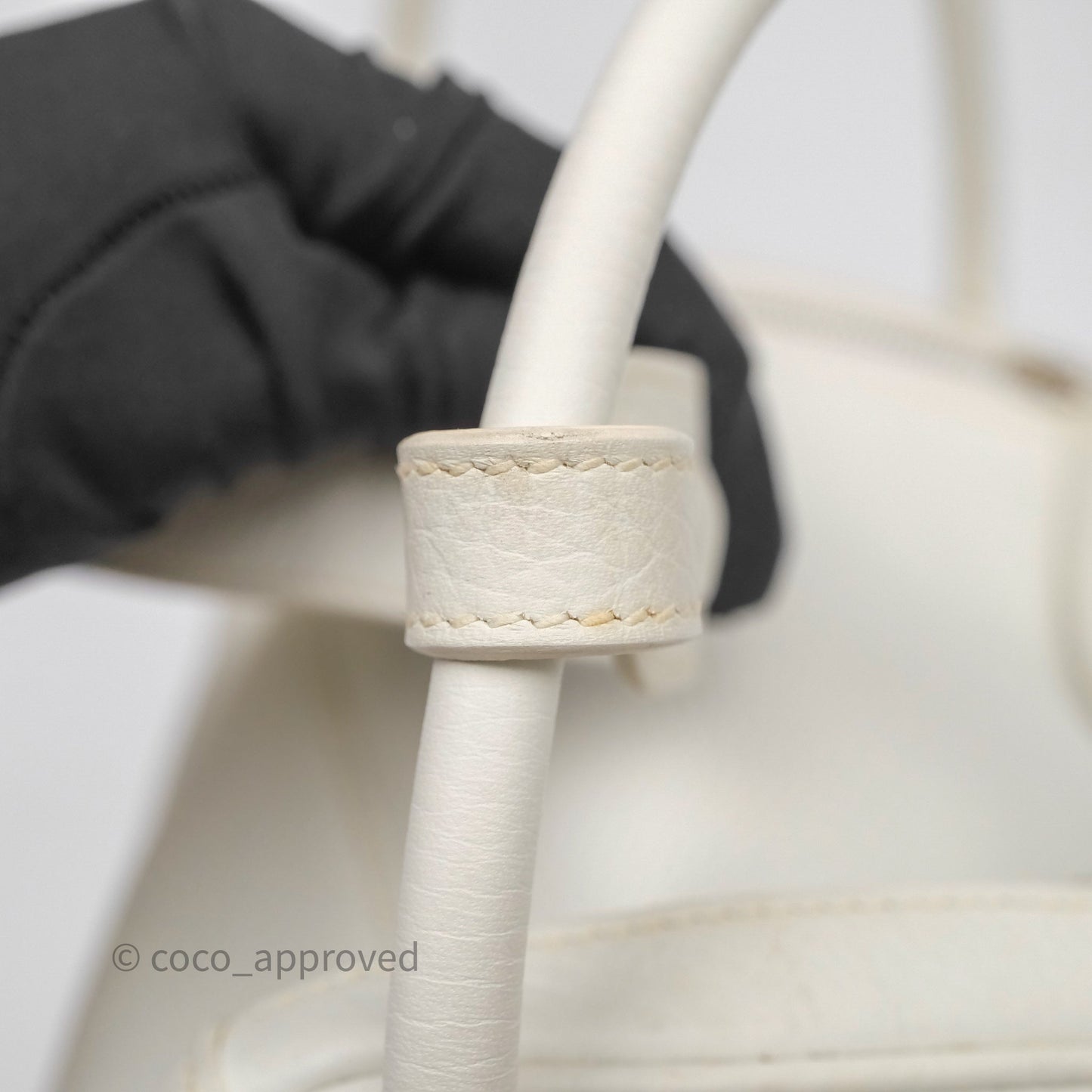 Hermès Lindy 30 White Clemence Palladium Hardware