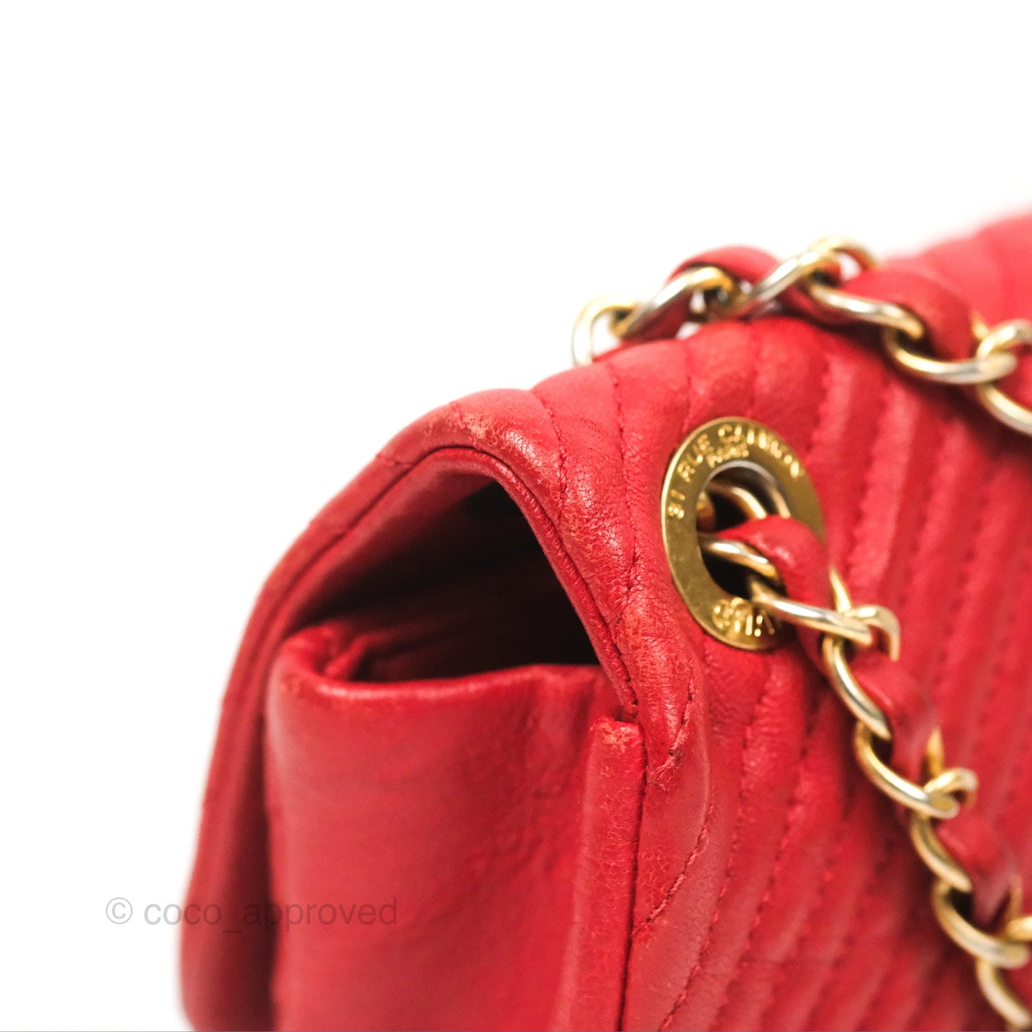 Chanel Small Chevron Surpique Flap Red Calfskin Aged Gold Hardware