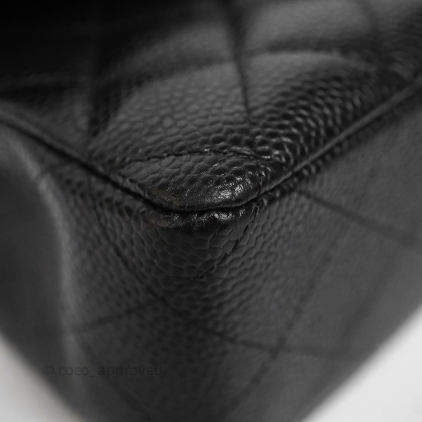 Chanel Classic M/L Medium Flap Quilted Black Caviar Gold Hardware