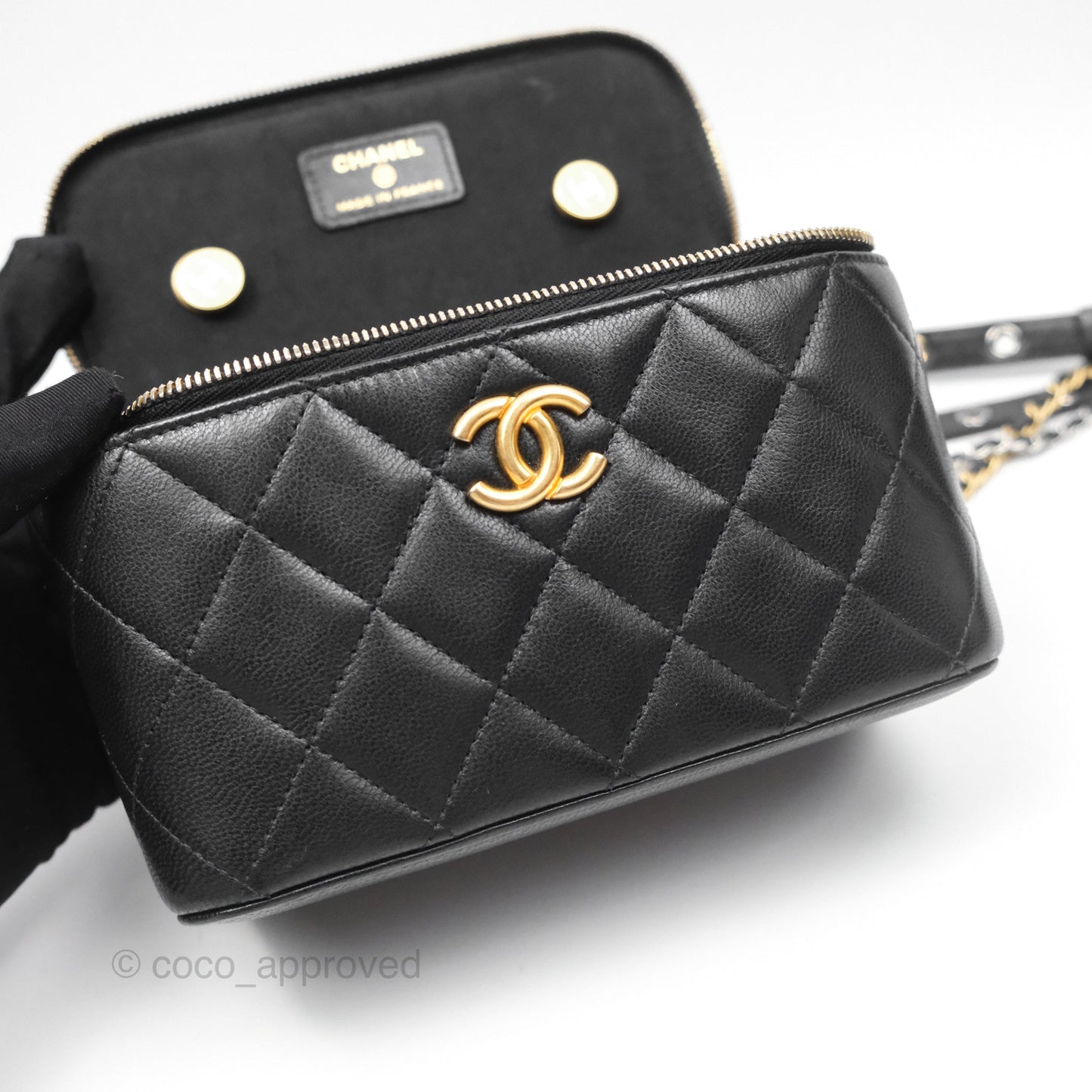 Chanel Vanity With Chain Black Goatskin Mixed Hardware