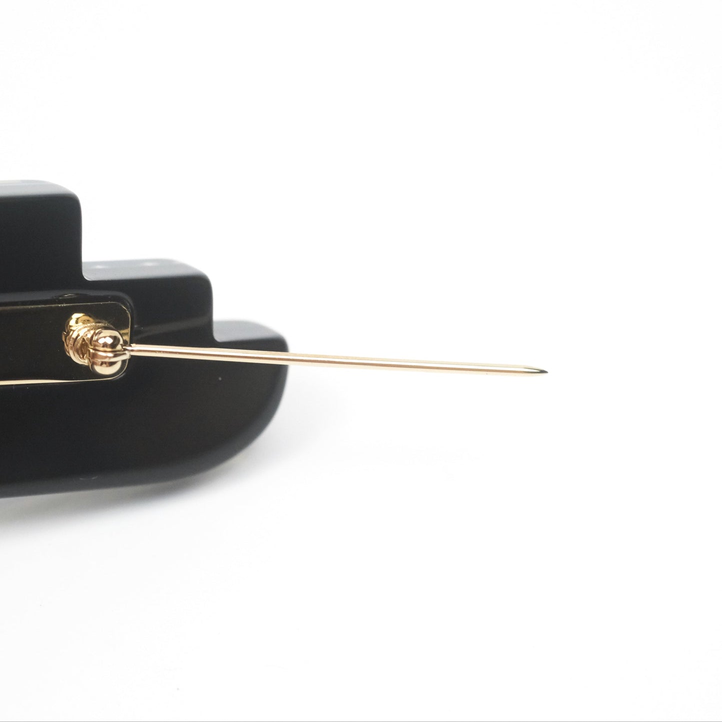 Chanel Resin CC Cruise Ship Brooch 18A