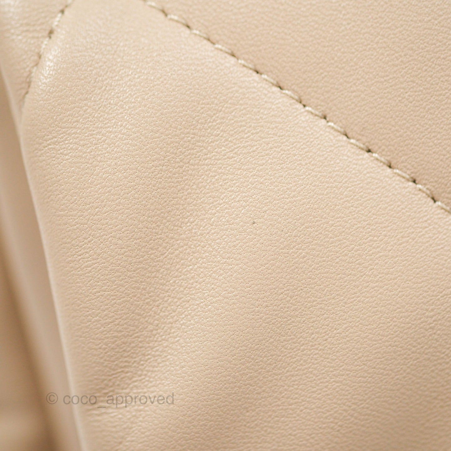 Chanel 19 Small Beige Lambskin Mixed Hardware