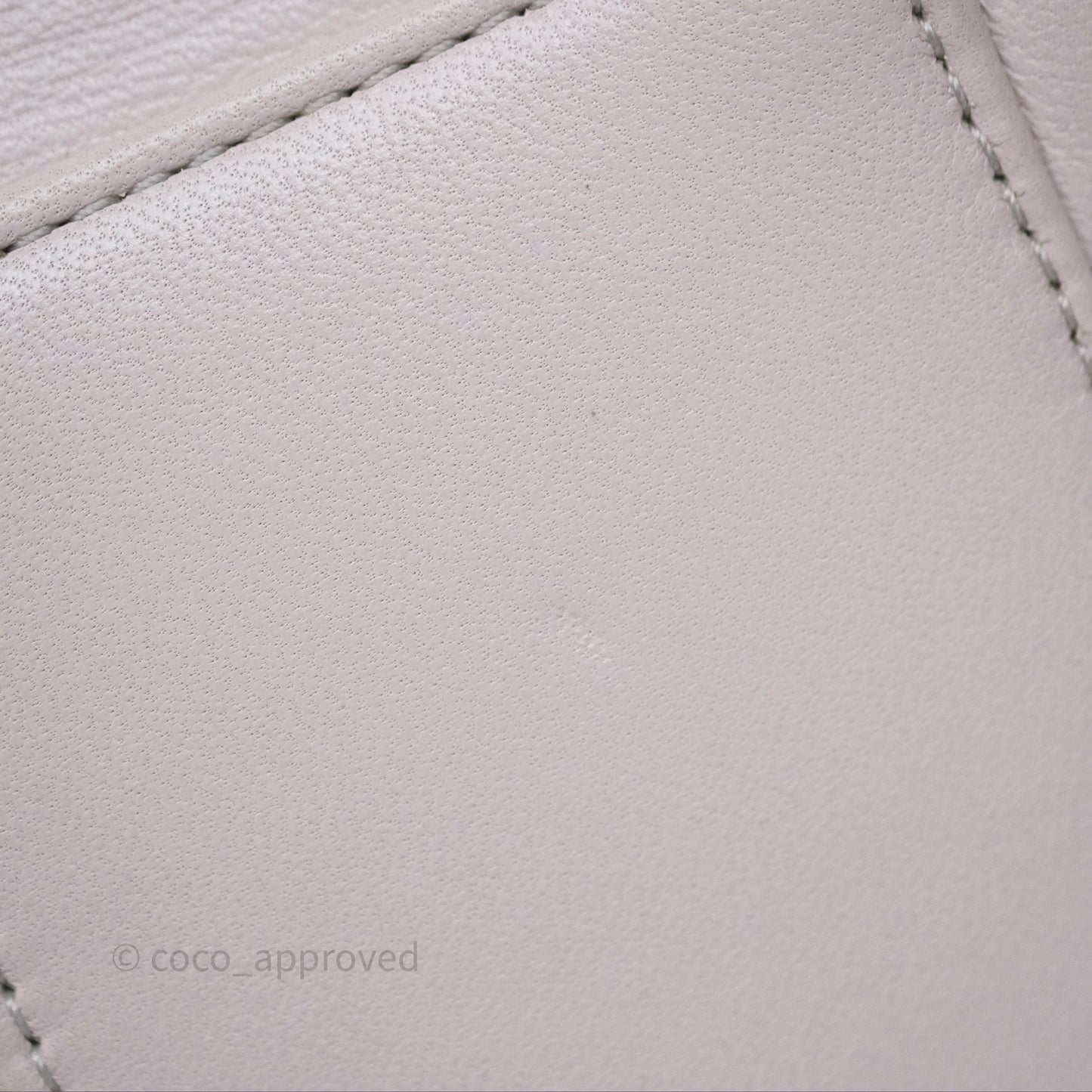 Chanel Trendy CC Vanity Case Lilac Lambskin Gold Hardware