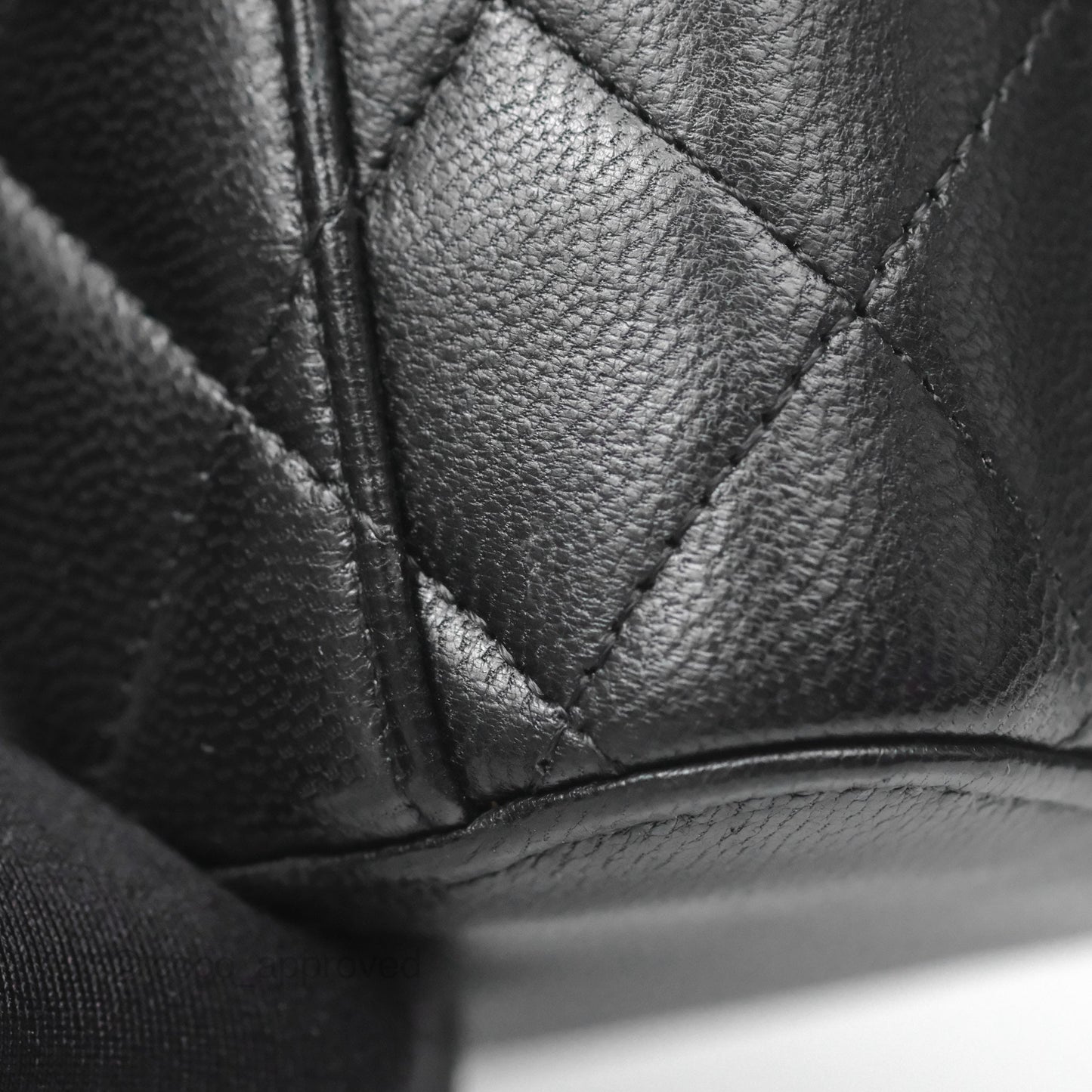 Chanel Vanity With Chain Black Goatskin Mixed Hardware