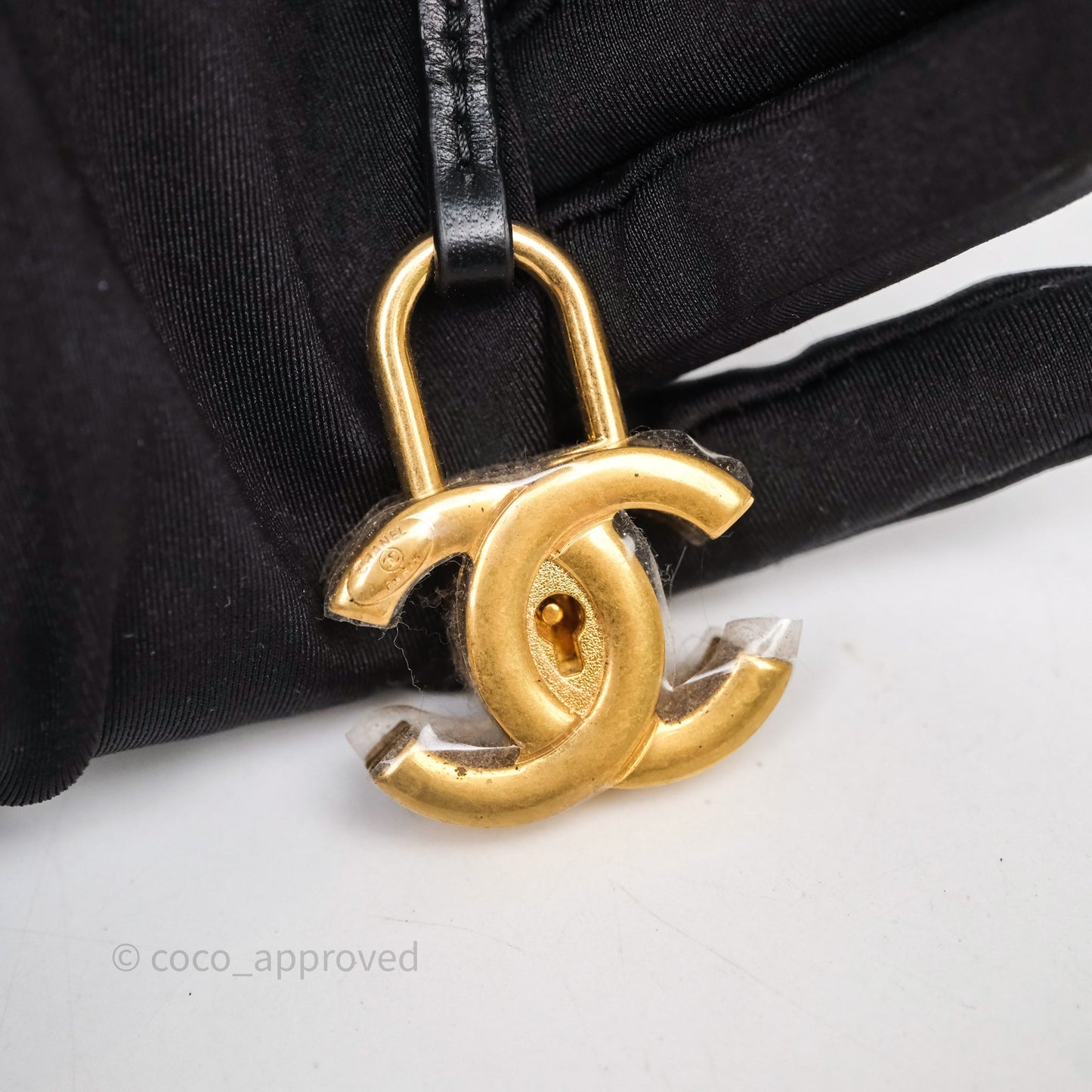 Chanel Quilted Large CC Filigree Vanity Case Navy Black Caviar Aged Gold Hardware