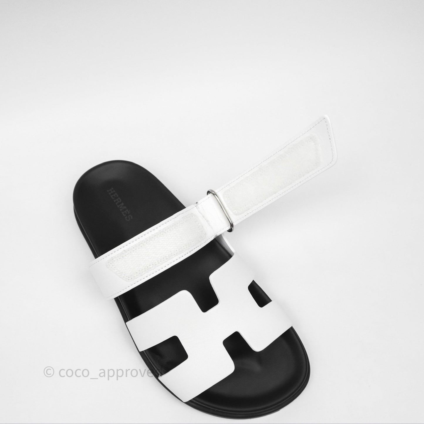 Hermès Chypre Sandal Calfskin Black/White Size 36