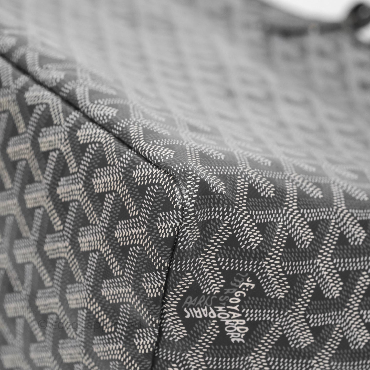 Goyard St Louis Tote PM ⁣⁣⁣⁣⁣⁣⁣⁣⁣⁣⁣⁣⁣⁣⁣⁣⁣⁣⁣⁣Grey