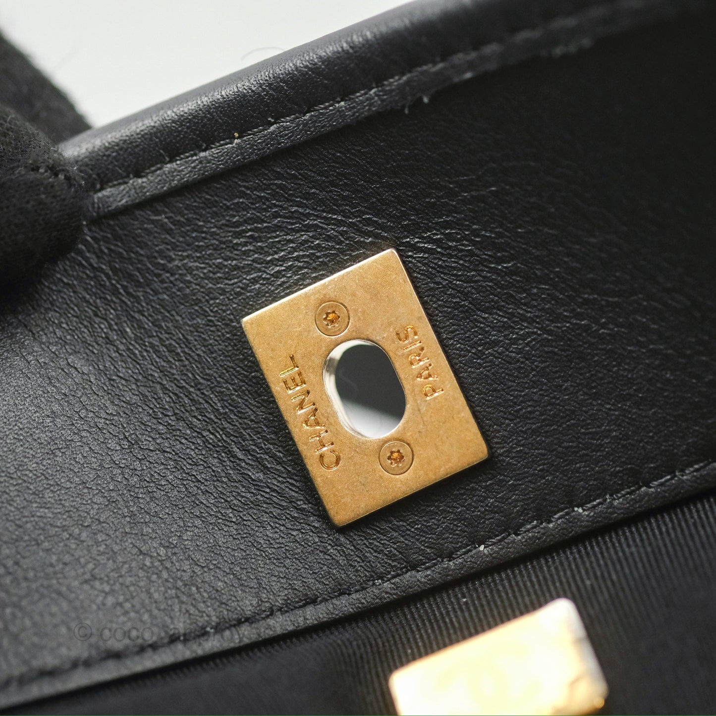 Chanel Tweed Tote Bag Leather Gold Hardware 22K