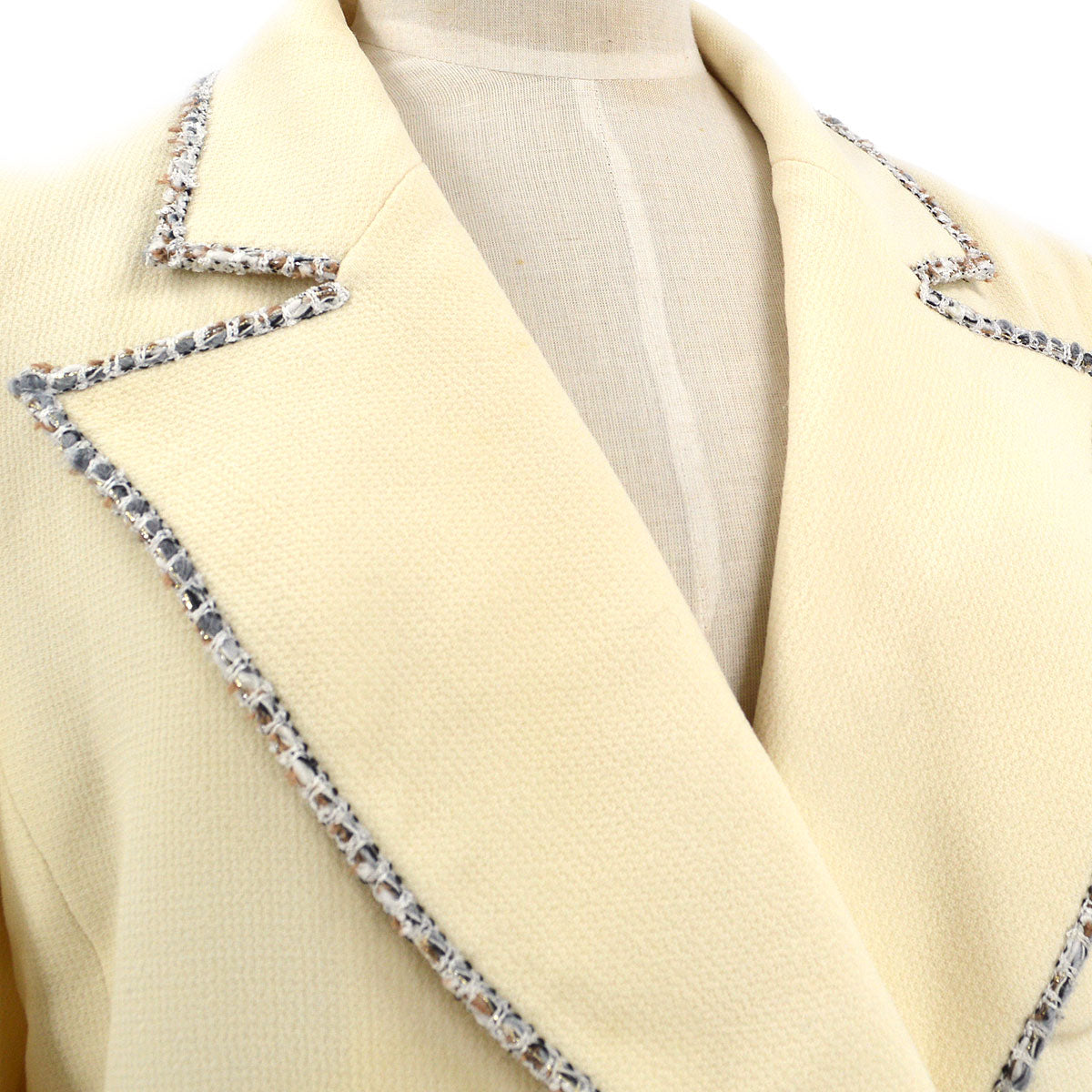 Luxury Chanel Cruise 2005 emblem patch double-breasted blazer #42
