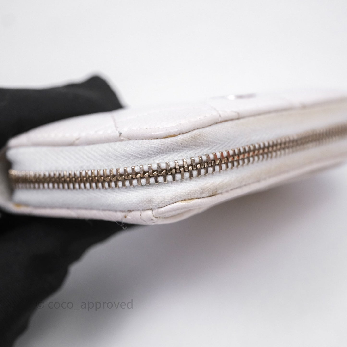 Chanel Classic Zipped Coin Purse White Caviar Gold Hardware