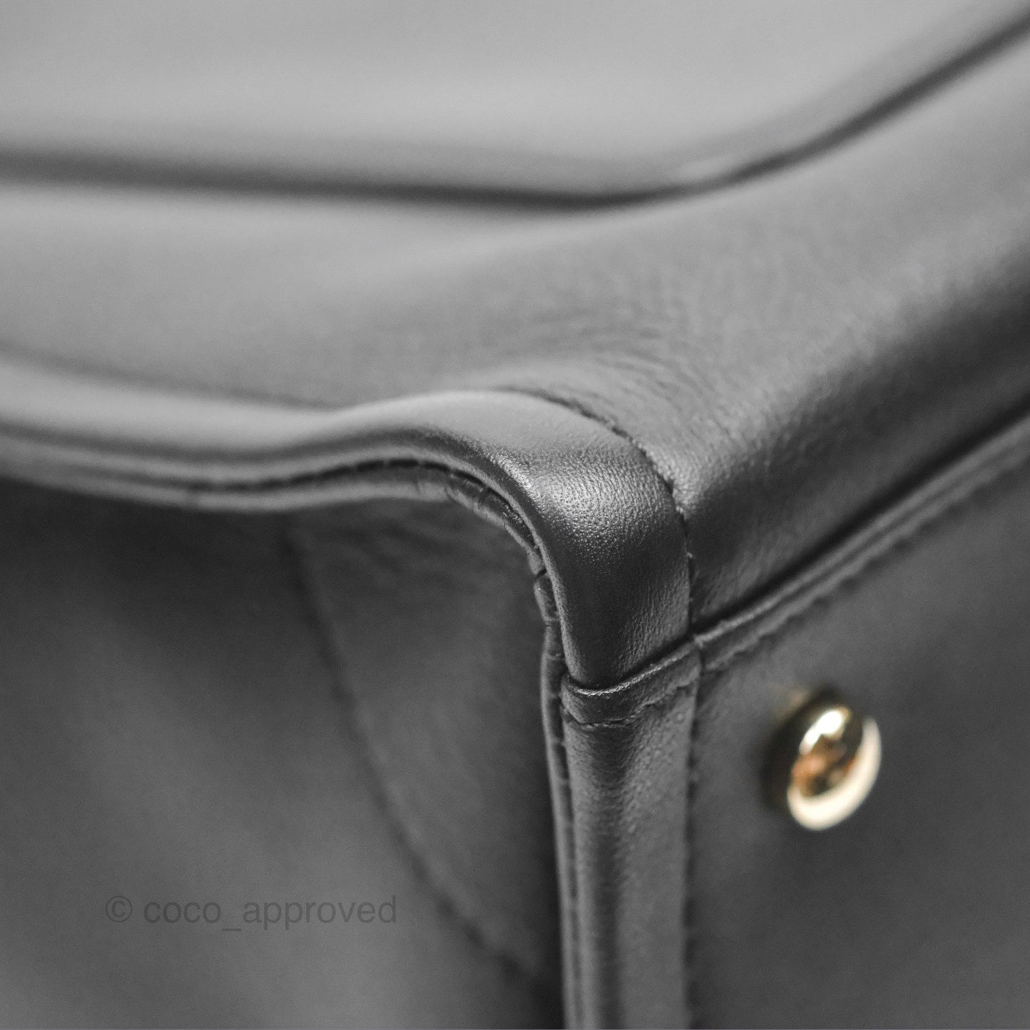 Chanel CC Zipped Shopping Tote Calfskin Gold Hardware