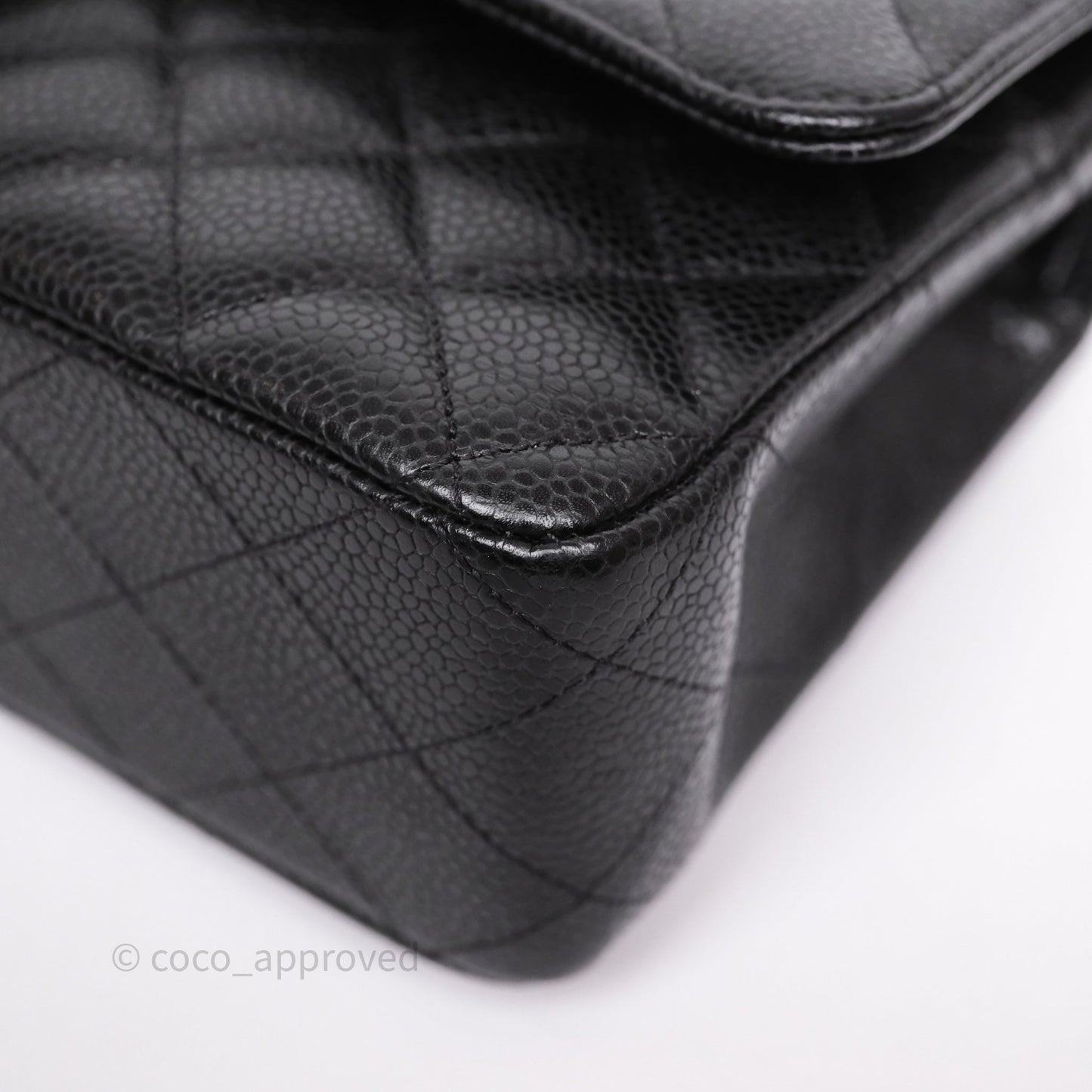 Chanel Classic M/L Medium Flap Quilted Black Caviar Gold Hardware