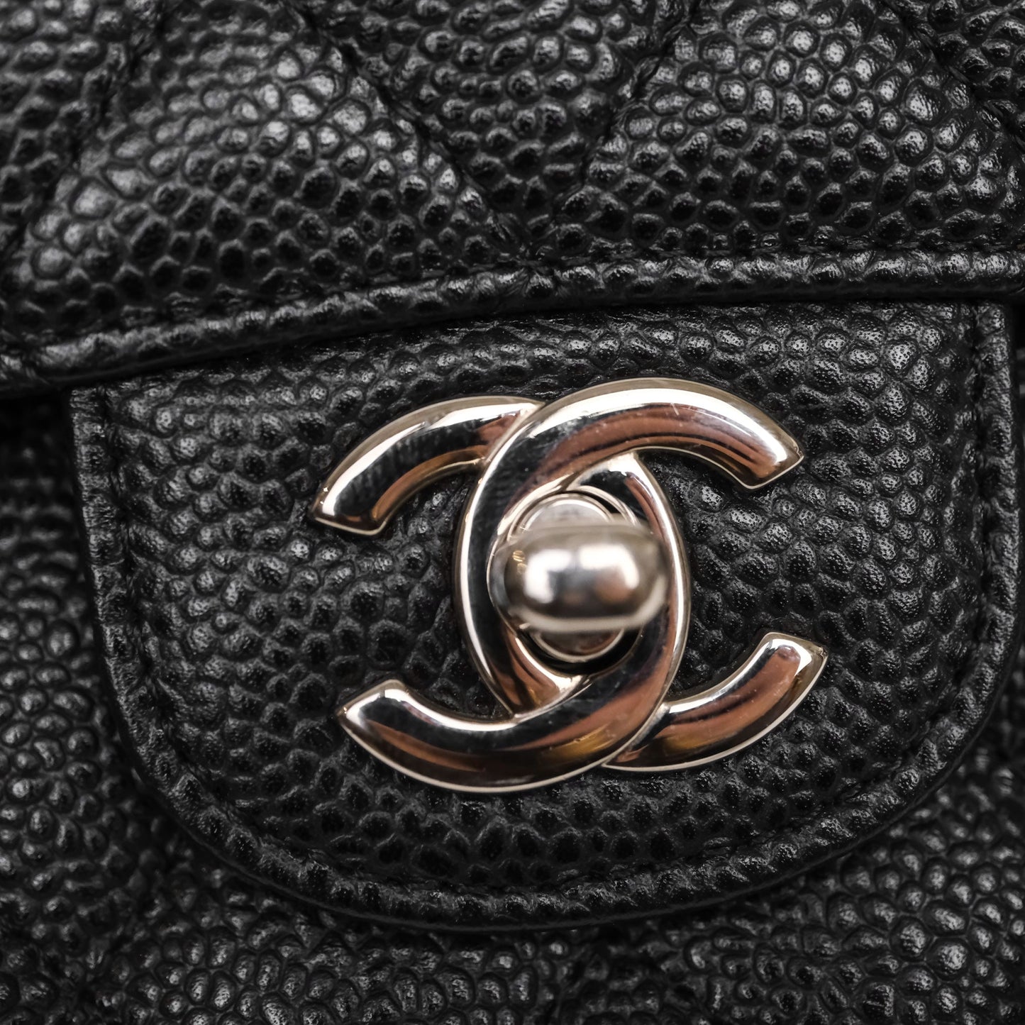 Chanel Classic M/L Medium Flap Quilted Black Caviar Silver Hardware