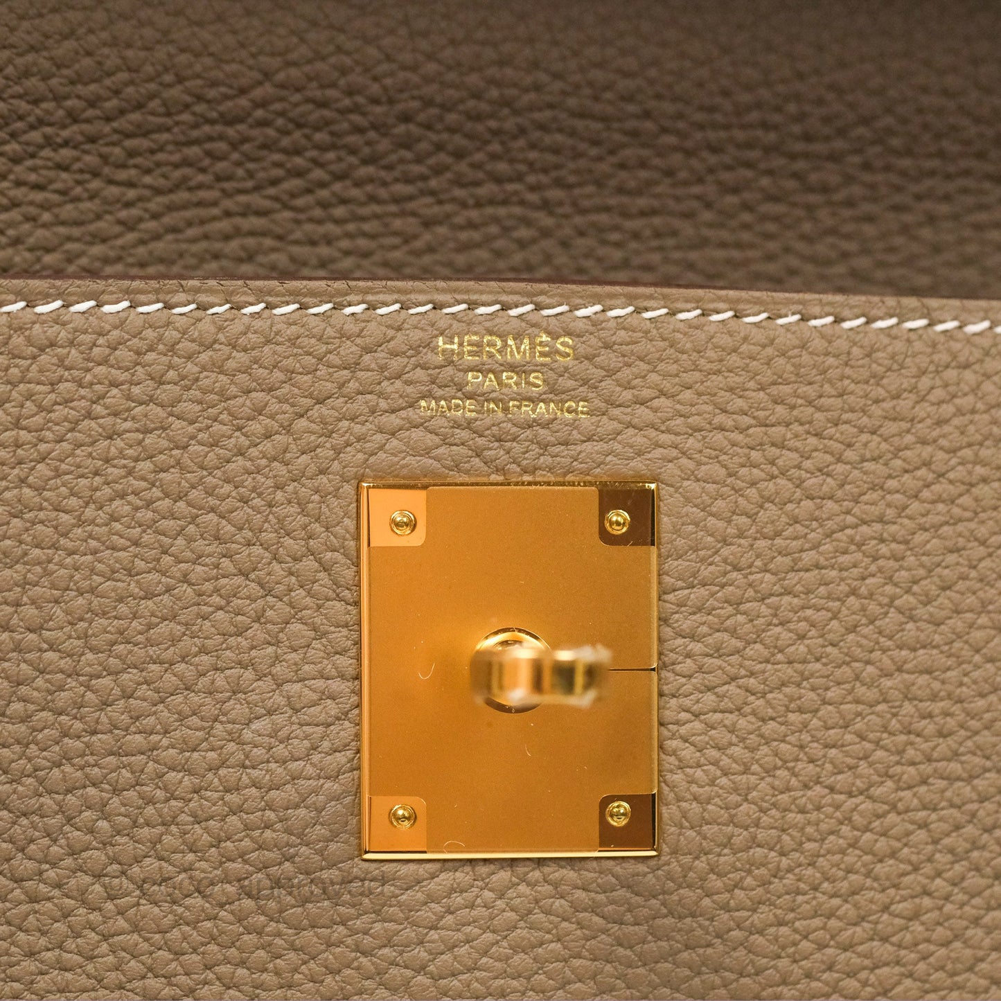 Hermès Kelly 28 Retourne Etoupe Togo Gold Hardware