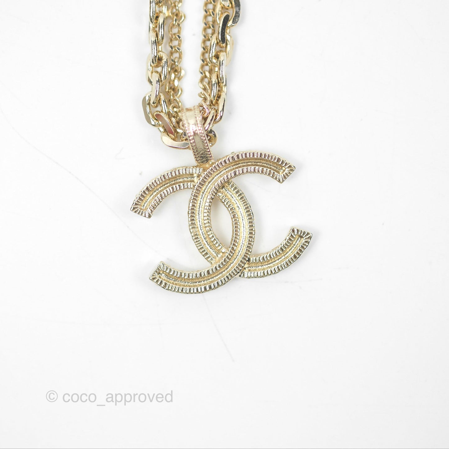 Chanel CC Crystal Necklace Gold Tone 21P