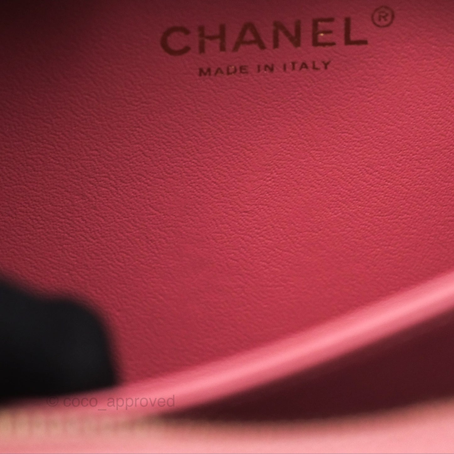 Chanel Quilted Small CC Filigree Vanity Case Pink Caviar Gold Hardware