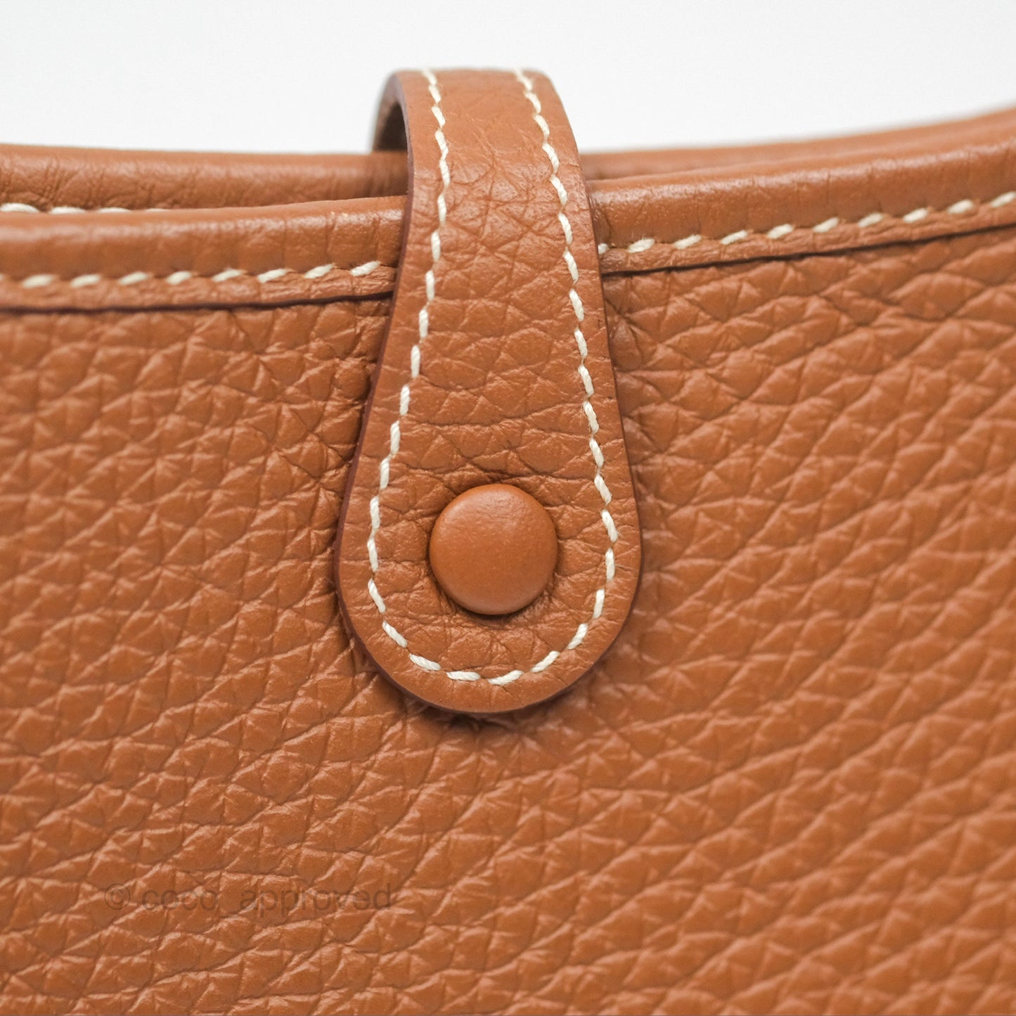 Hermès Mini Evelyne 16 Gold Clemence Gold Hardware