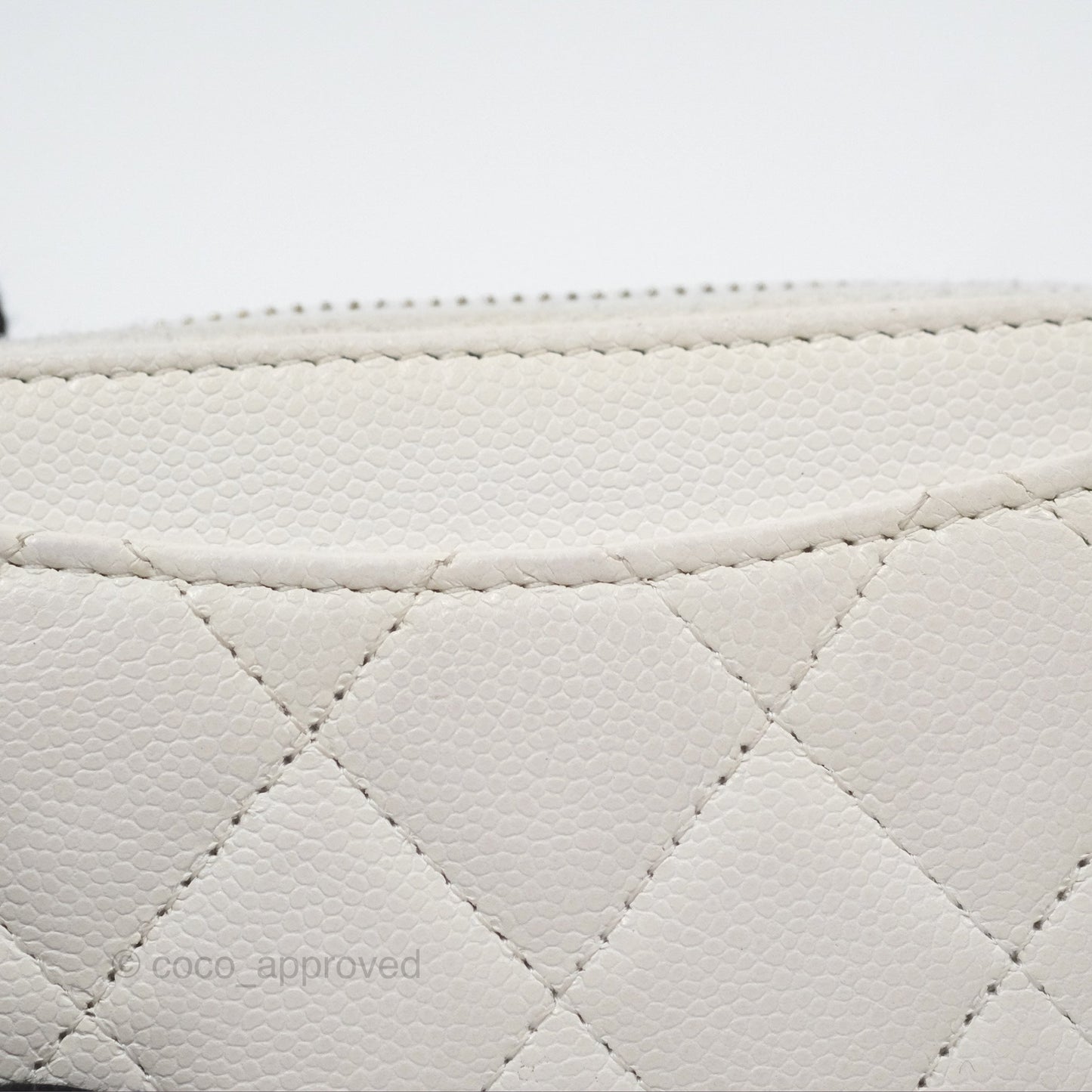 Chanel Classic Zipped Coin Purse White Caviar Gold Hardware