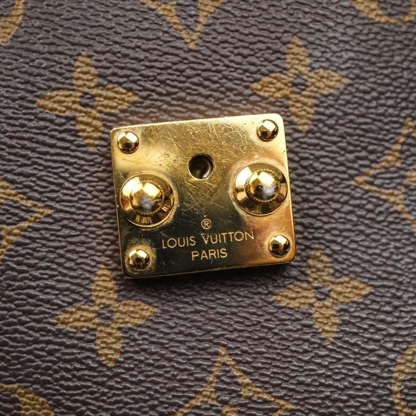 Louis Vuitton Pochette Metis Monogram
