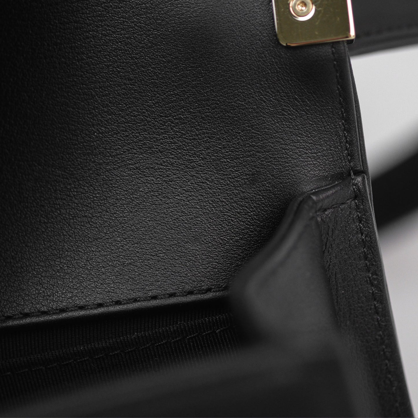 Chanel Medium Boy Chevron Black Calfskin Gold Hardware