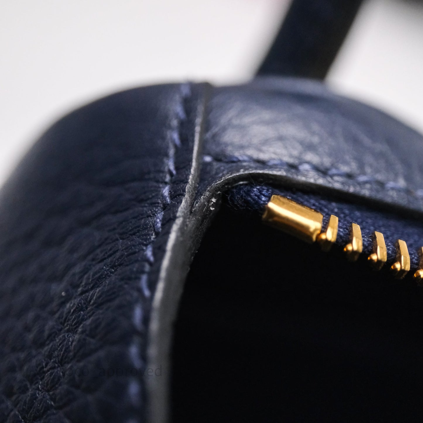 Hermès Lindy 30 Bleu Nuit 2Z Clemence Gold Hardware