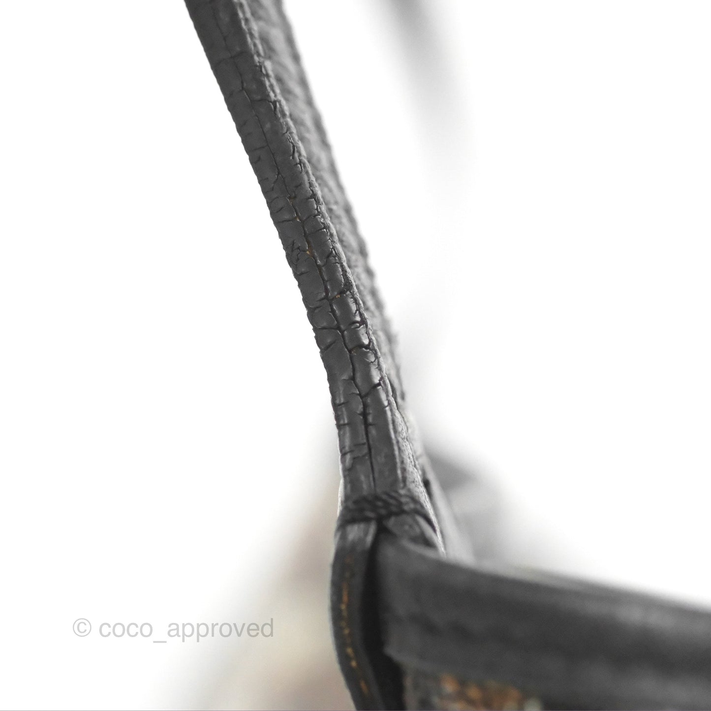 Goyard Saint Louis Black Goyardine Canvas PM⁣⁣⁣⁣⁣⁣⁣⁣⁣⁣⁣⁣⁣⁣⁣⁣⁣⁣⁣⁣