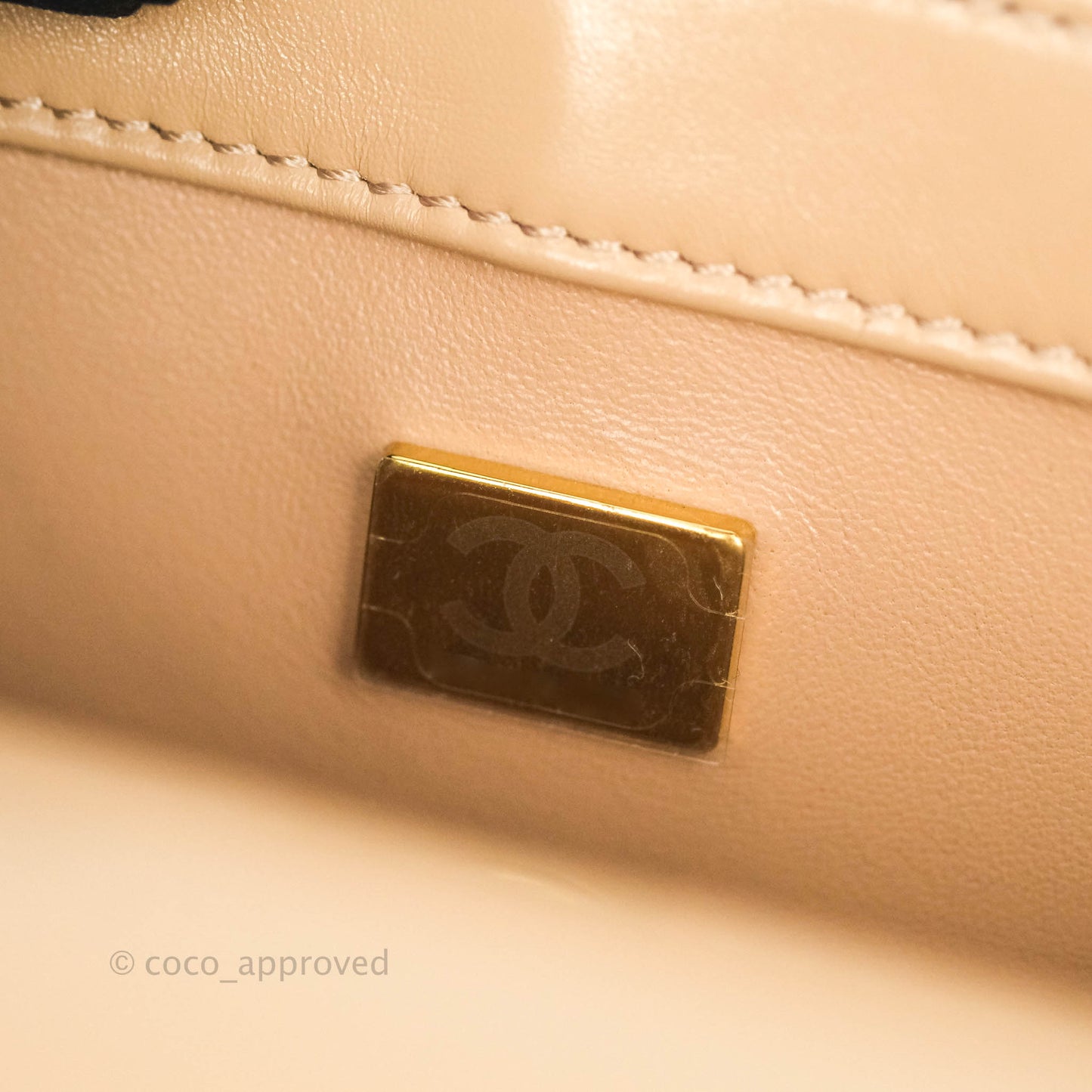 Chanel Quilted Mini Perfect Fit Adjustable Beige Calfskin Gold Hardware 21A