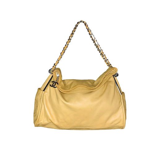 Luxury Chanel bag Ultra Soft Beige Lambskin Hobo
