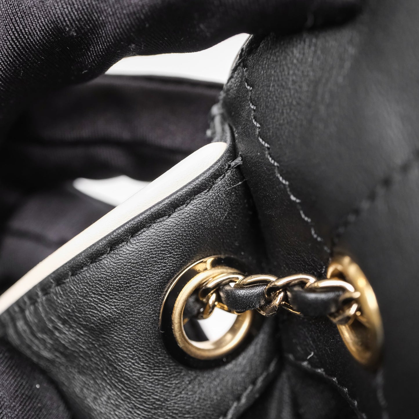 Chanel 25 Mini Bag Black/ White Calfskin Gold Hardware