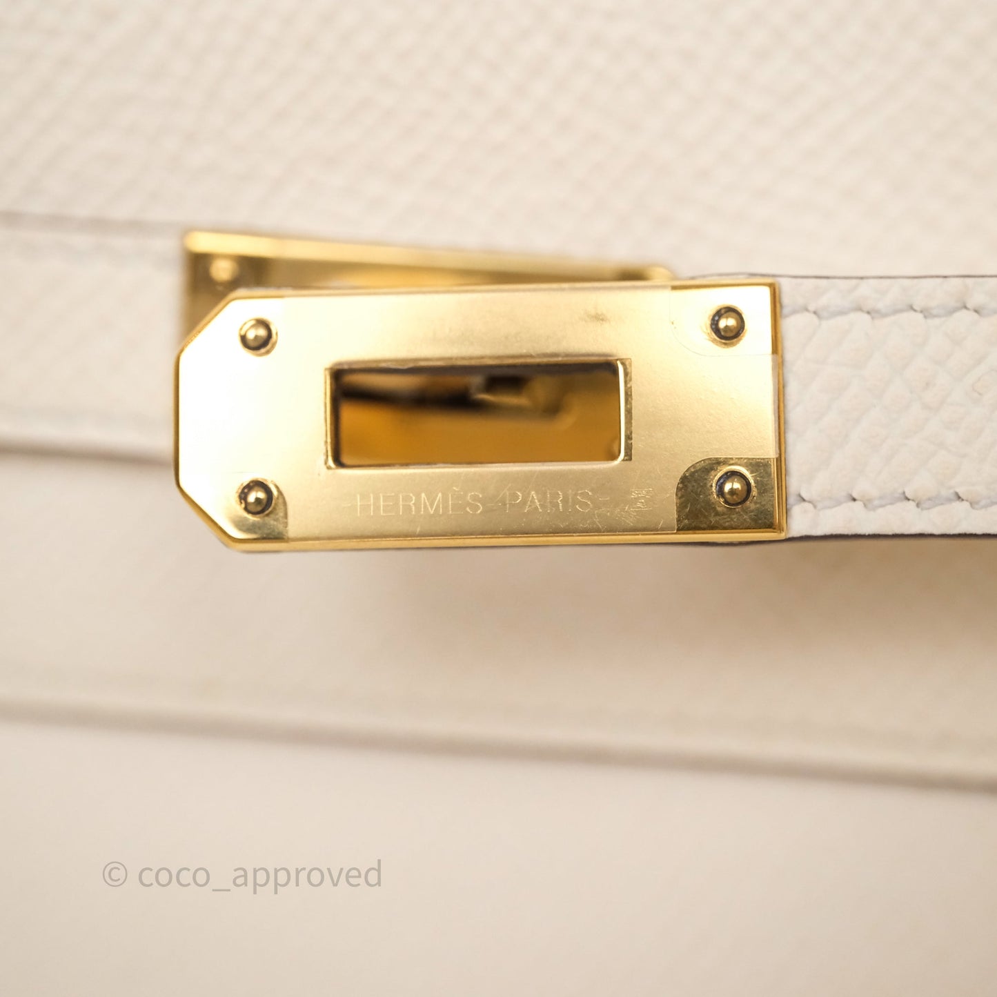 Hermès Kelly To Go Wallet Nata I2/ Jaune Poussin 1Z Epsom Gold Hardware