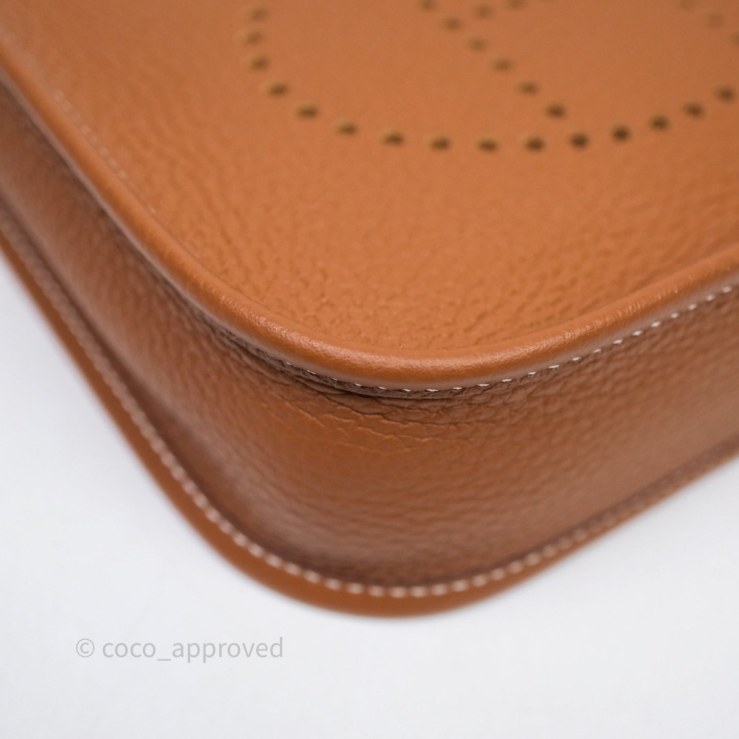 Hermès Mini Evelyne 16 Gold 37 Clemence Palladium Hardware