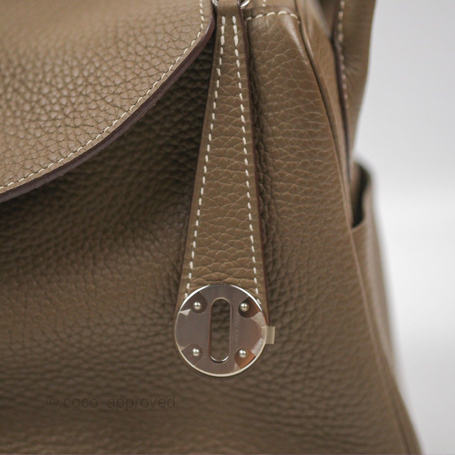 Hermès Lindy 26 Etoupe Clemence Palladium Hardware