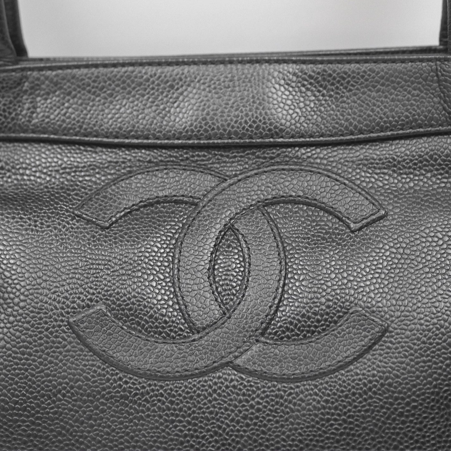 Chanel Vintage CC Tote Bag Black Caviar