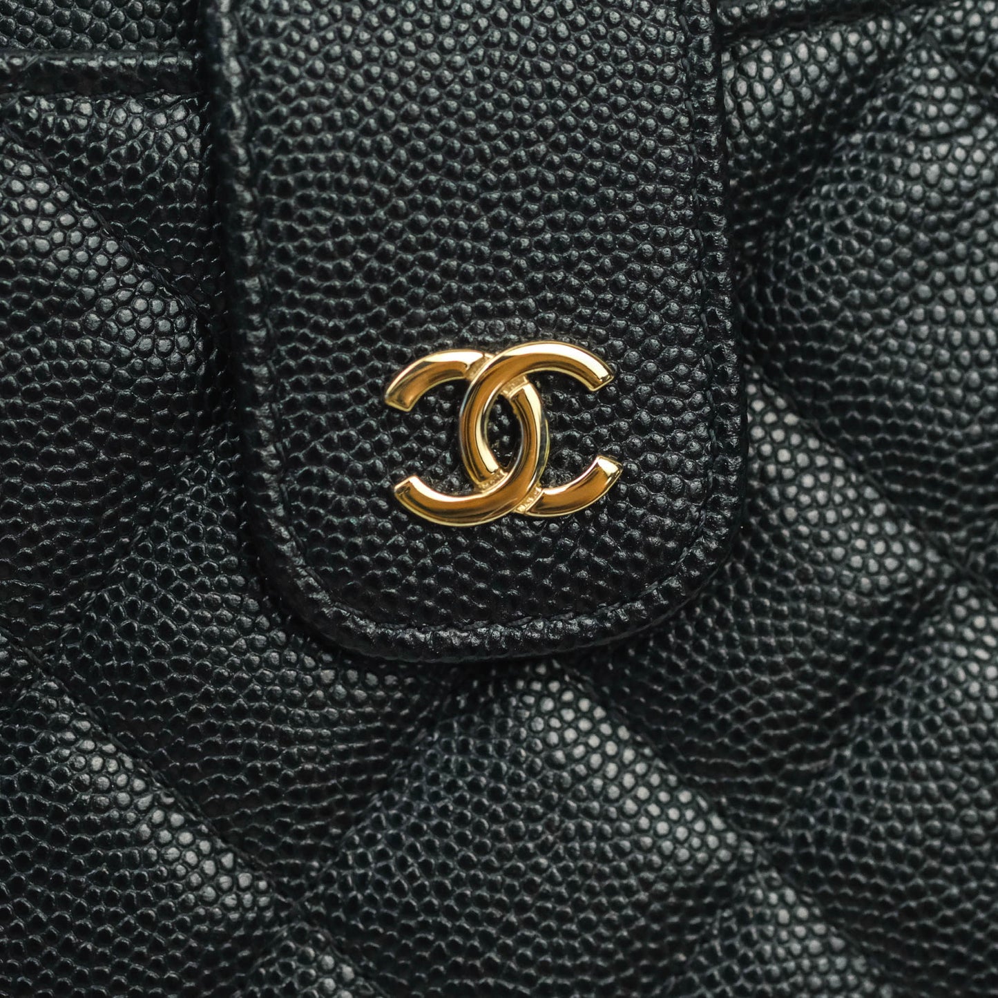 Chanel Classic Wallet Pouch Caviar Black Gold Hardware