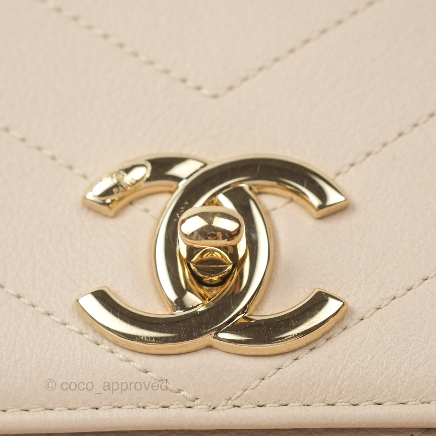 Chanel Large Chevron Chic Top Handle Bag Light Beige Grained Calfskin Gold Hardware
