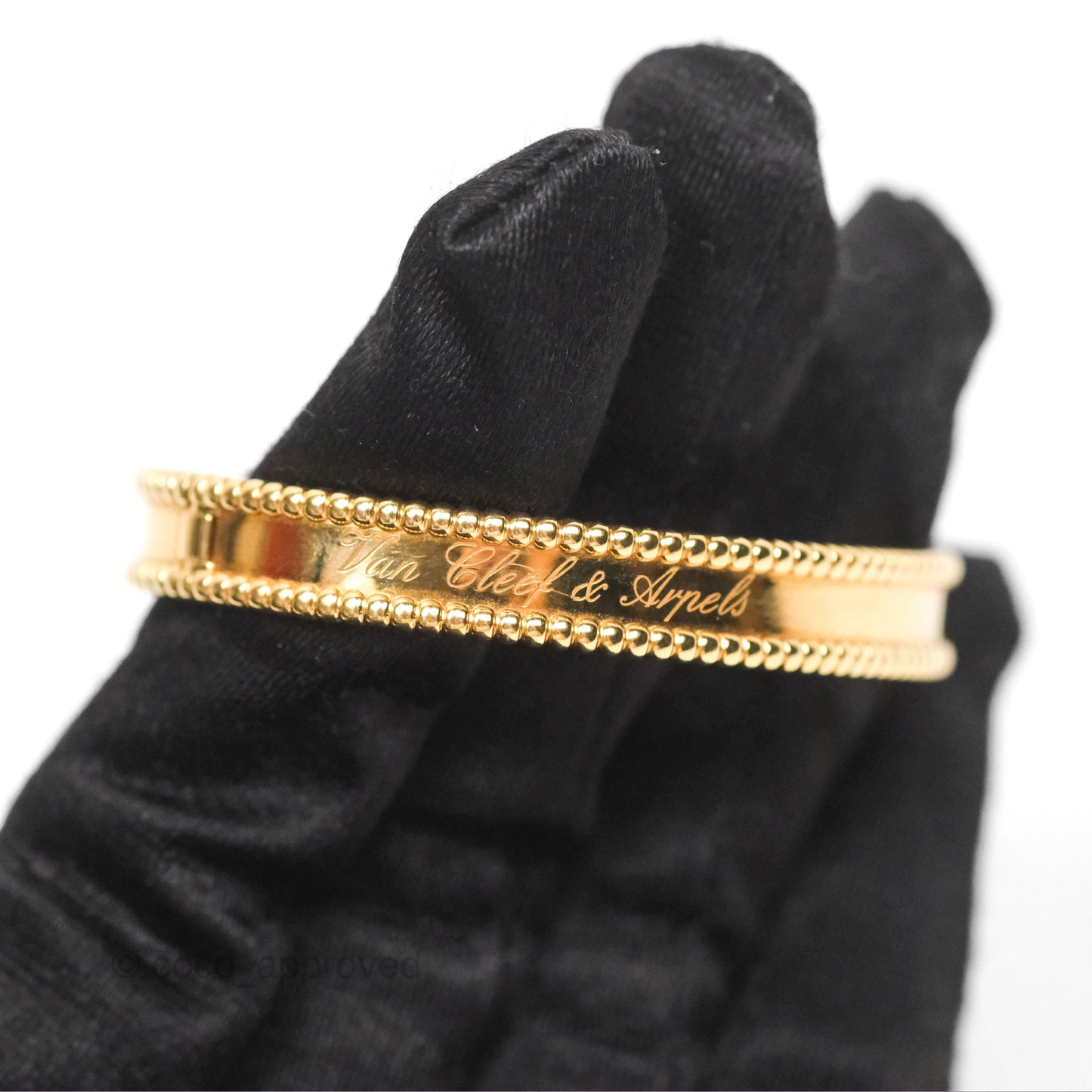Van Cleef & Arpels Perlée Signature Bracelet Extra Small Model Yellow Gold