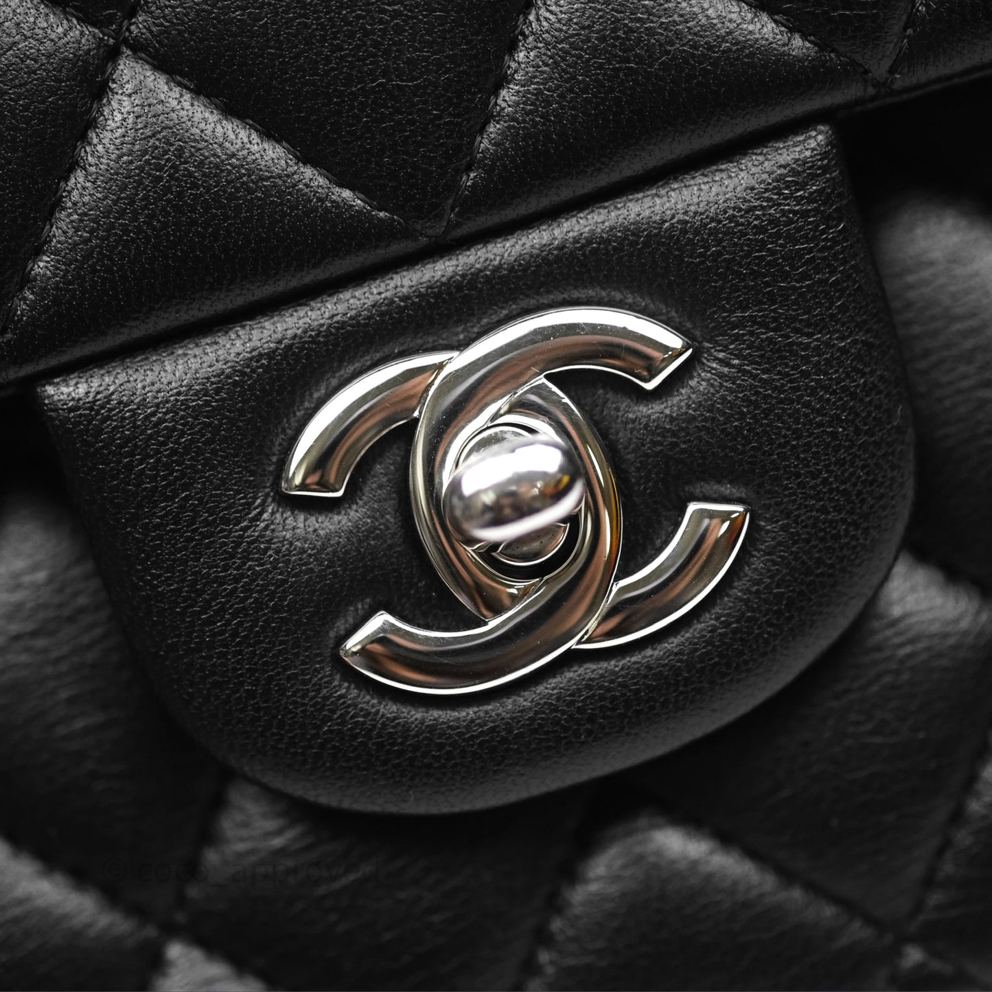 Chanel Classic M/L Medium Flap Quilted Black Lambskin Silver Hardware
