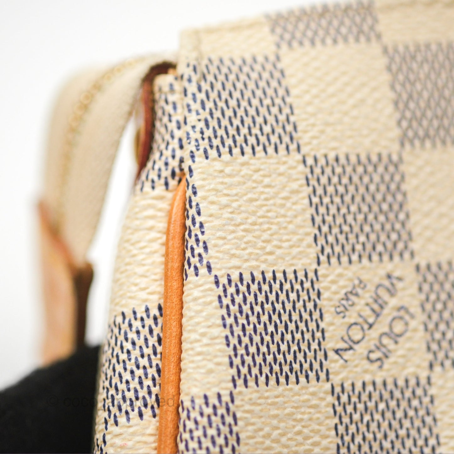 Louis Vuitton Eva Clutch With Strap Damier Azur