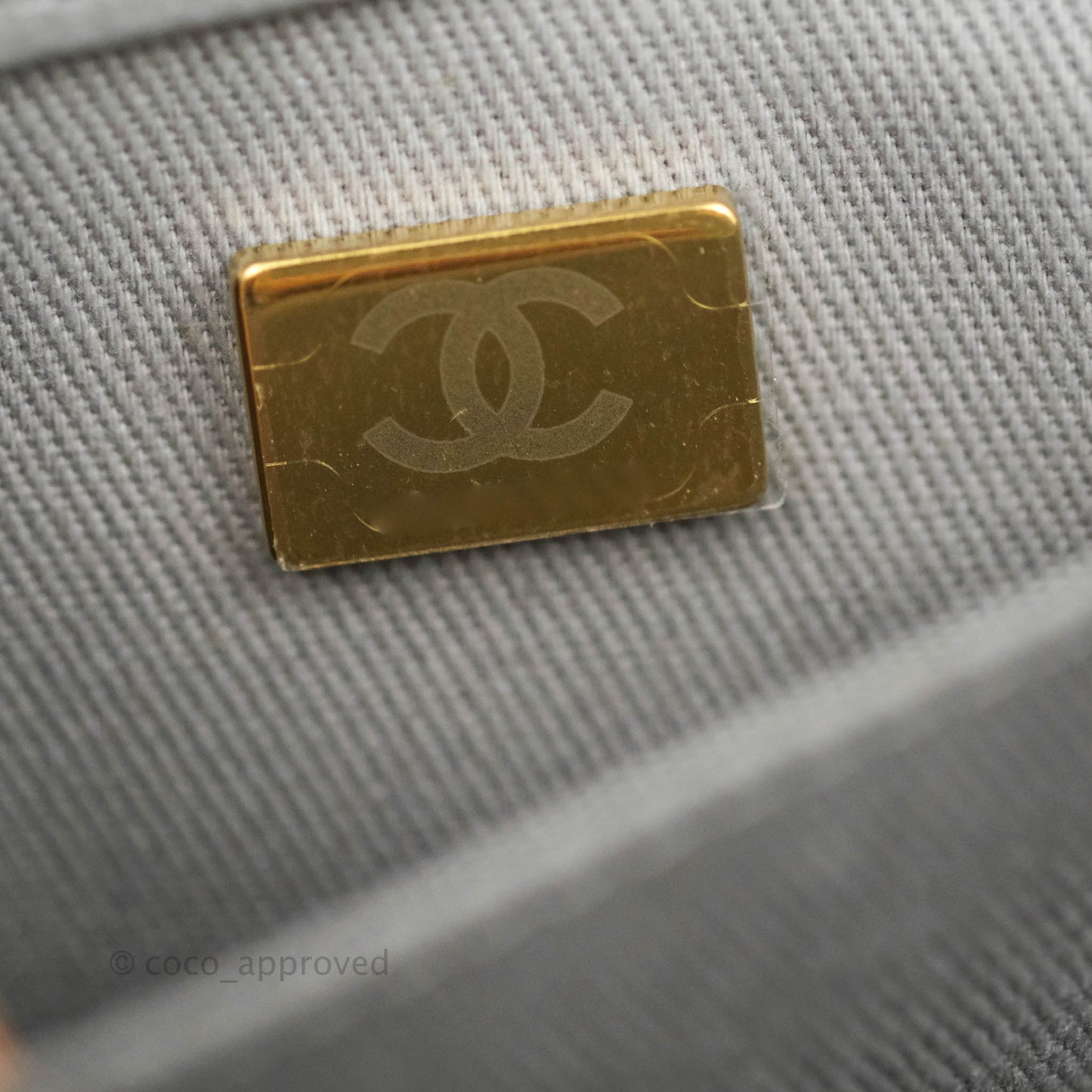 Chanel Quilted Medium Business Affinity Flap Grey Caviar Gold Hardware