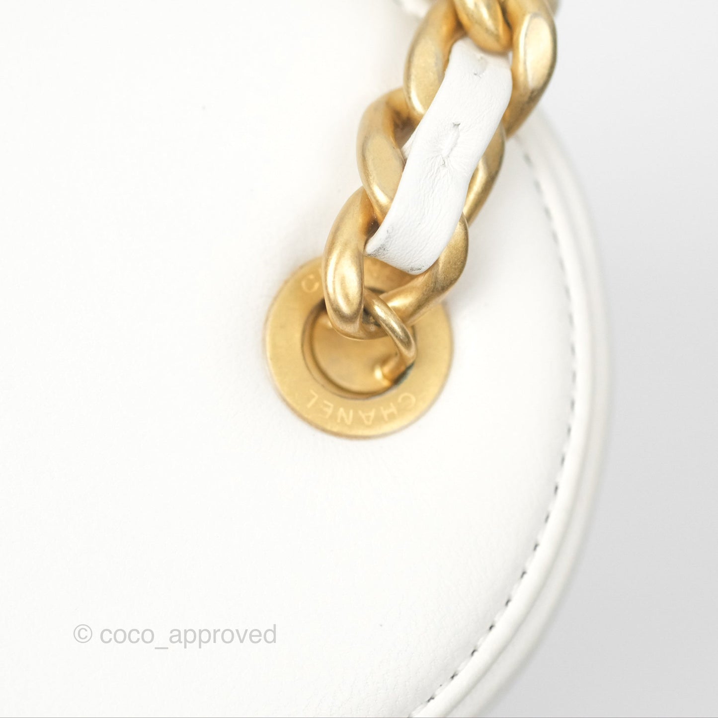 Chanel Vanity Case With Chain Shoulder Bag Quilted Calfskin Leather White