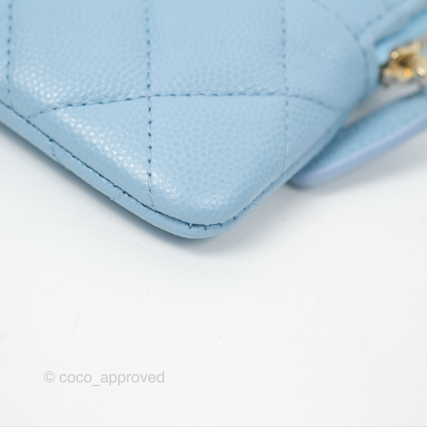 Chanel Zipped Coin Purse Card Holder Blue Caviar 22S