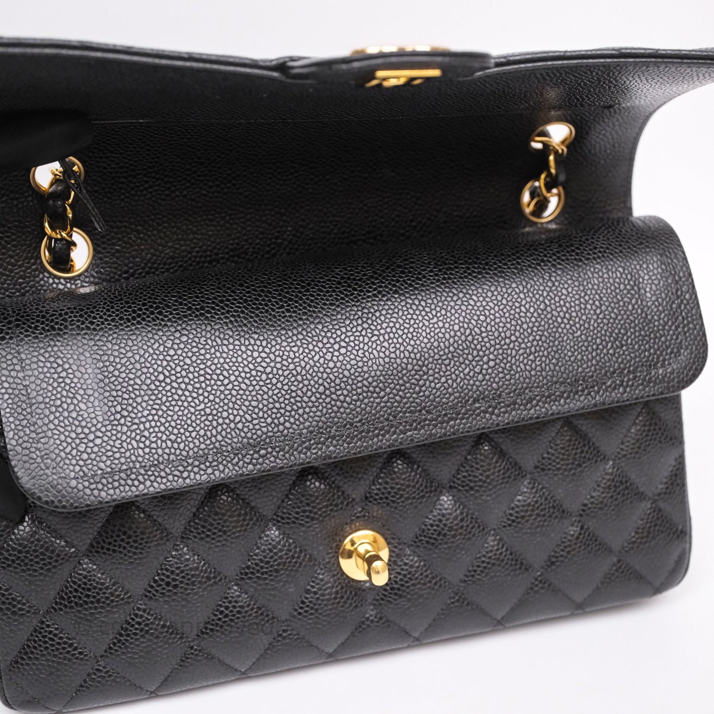 Chanel Classic M/L Medium Flap Quilted Black Caviar Gold Hardware